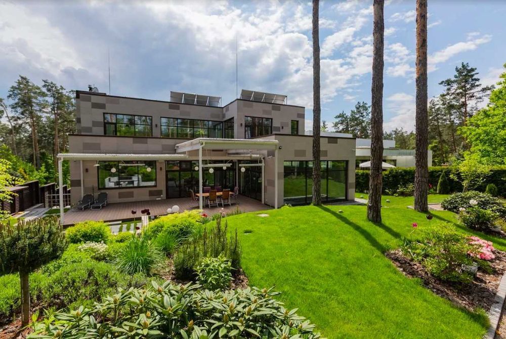 Стильний будинок 700м2 в с. Рудики, Козин Конча-Заспа