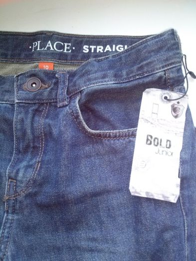 Продам джинсы весна-лето