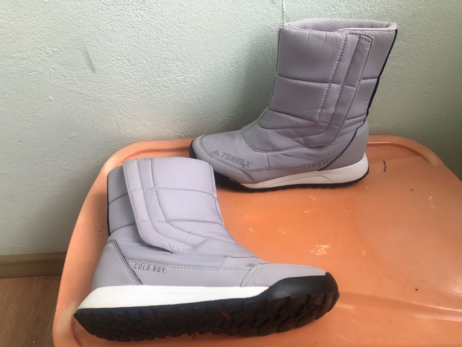 Продам женские сапоги оригинал Adidas Terrex (40 р) 25.5 см