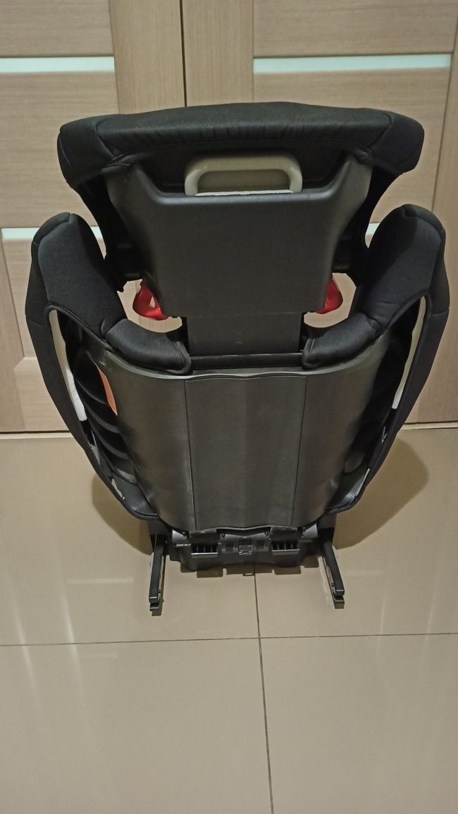 Автокресло Recaro Monza Nova EVO SeatFix