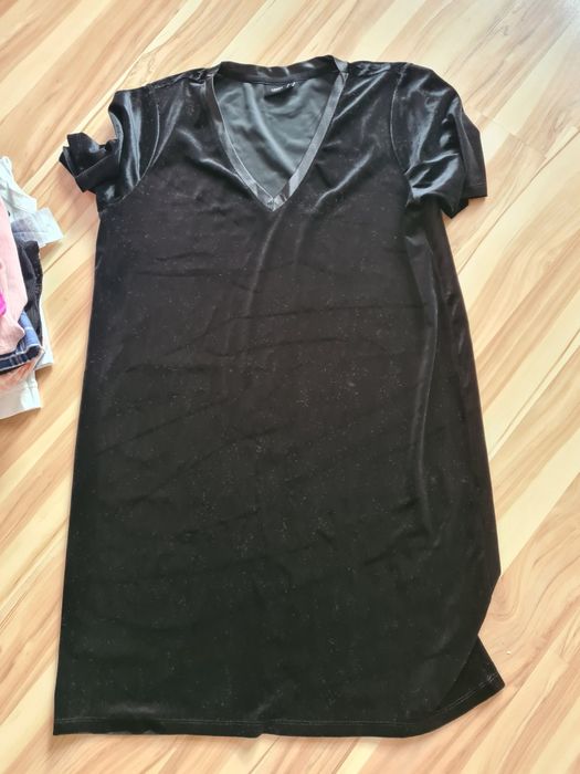 Paka damskich ubrań L-XL