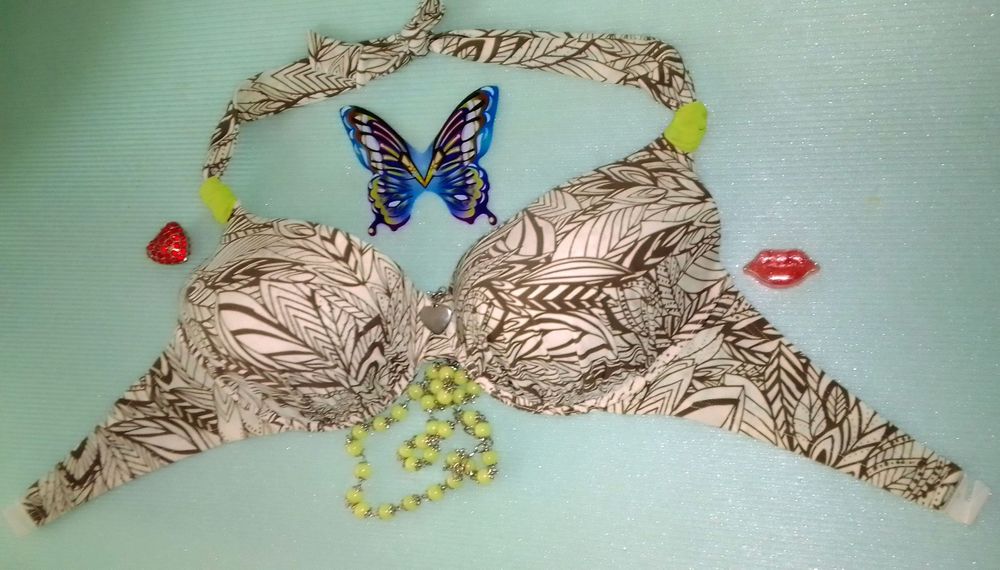 НОВЫЕ фирменные бюсты от купальников. Made in Germany. Разм.80Е, 80F.