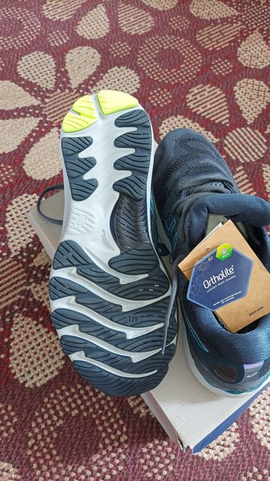 Новые оригинальные Кроссовки Asics Gel-Nimbus 23