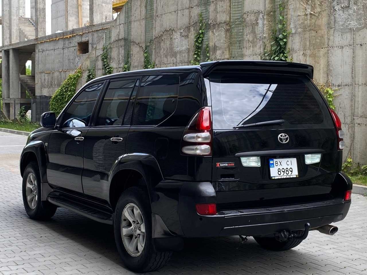 Продам Toyota Land Cruiser Prado 2005. Можна в розстрочку, під викуп.