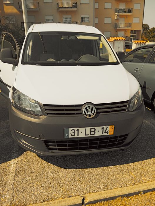 Carrinha caddy TDI longa fibrada,