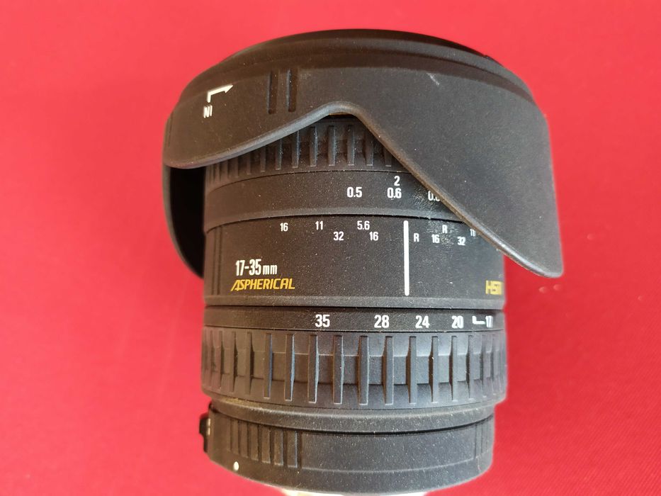 Sigma SD9 + Grande Angular + Zoom