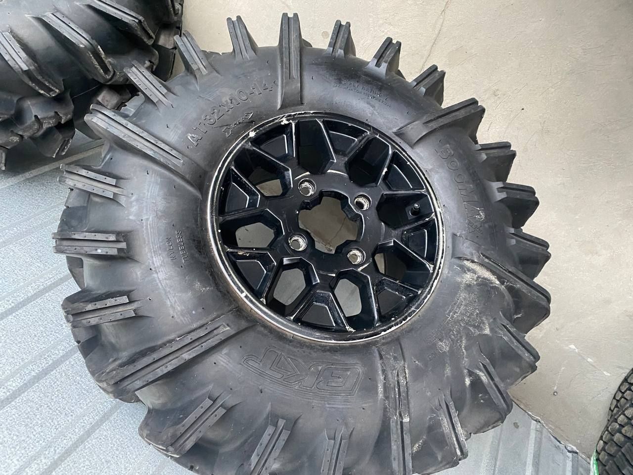 Колеса  квадроцикла 32 10 14 диски BRP  ОРИГІНАЛ шини 32×10-14 резина