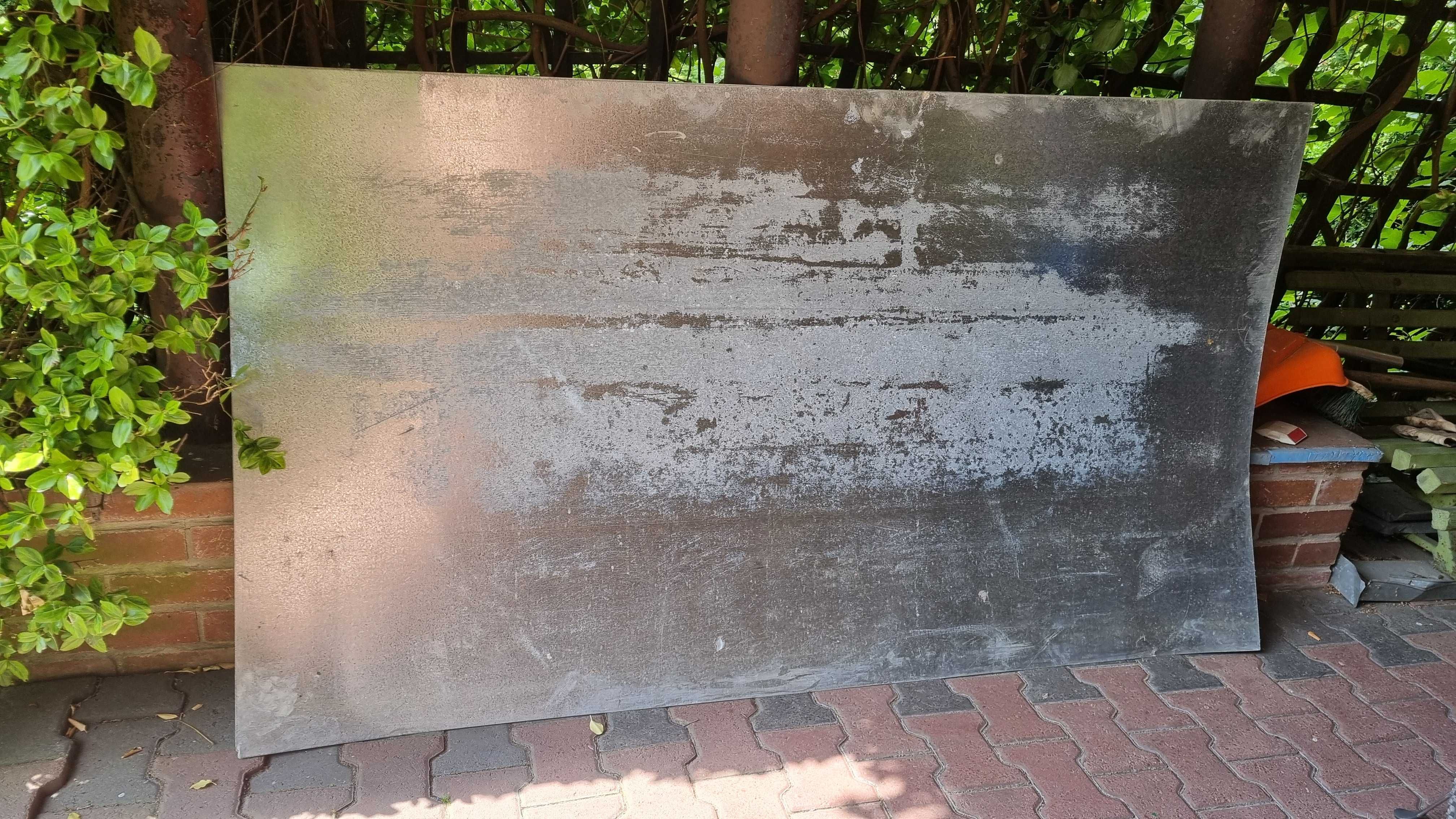 Blacha ocynkowana 2000x1115x0,9 mm i cynkowa 1000x2000 mm.