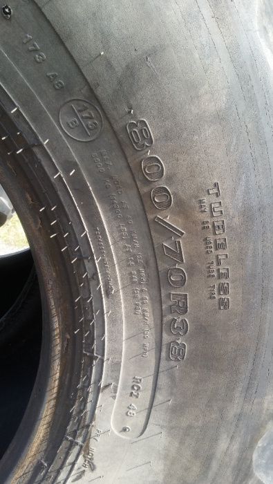 Opony 800/70r38 Good Year ~80% BEZ NAPRAW