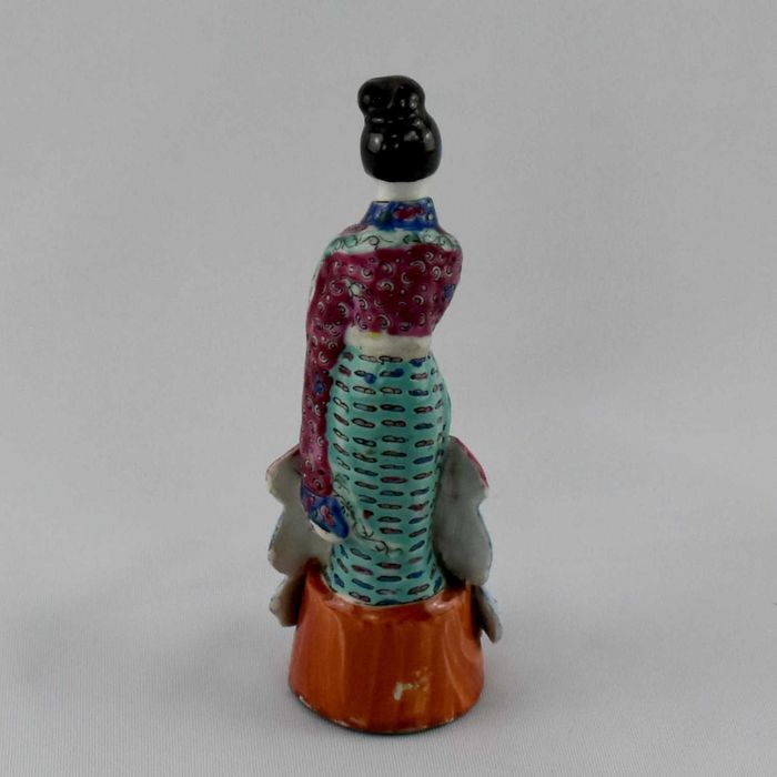 Deusa / Guanyin porcelana da China, período República