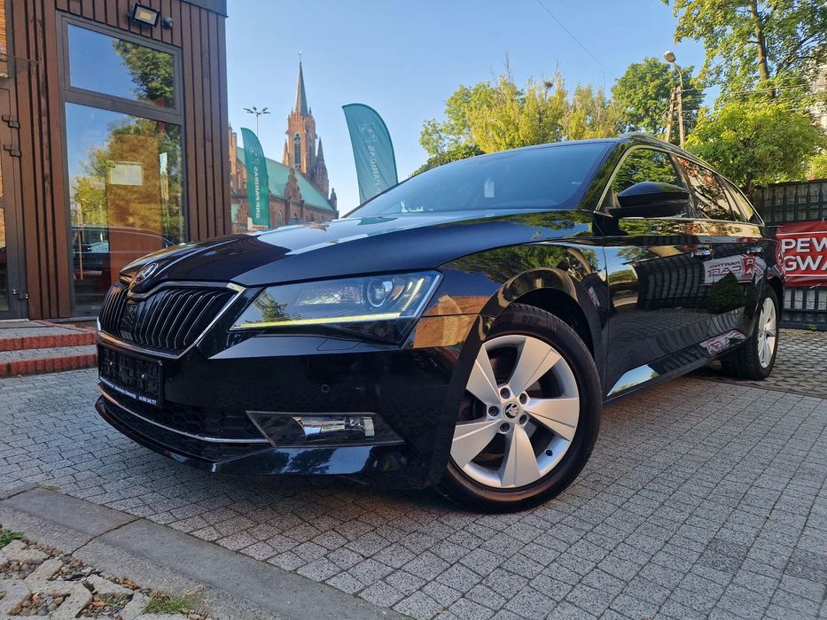 Skoda Superb Led ! Xenon ! Nawigacja ! Skóry ! Niski Przebieg ! Bezwypadkowy !