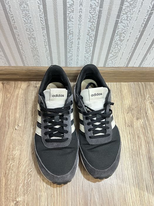 Кросівки adidas