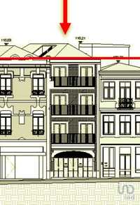 Prédio em Porto de 368,00 m2