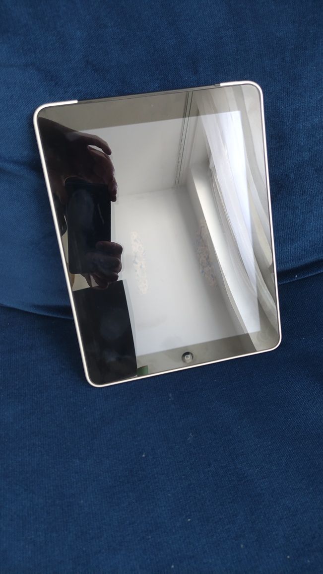 Apple iPad A1337 16GB (bootloop)