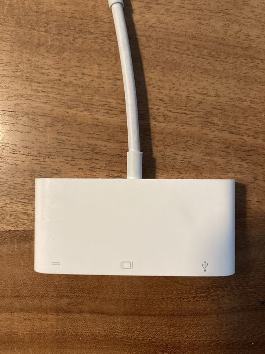 Apple Usb-C to VGA Adapter