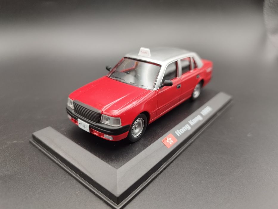 AmerCom 1:43  Toyota Crown 1995 - Hong Kong Taxi  model