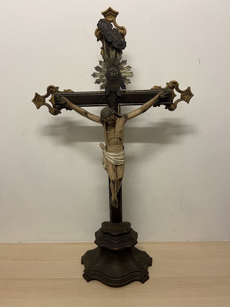 Cristo Crucificado - Madeira e Prata (99 cm)