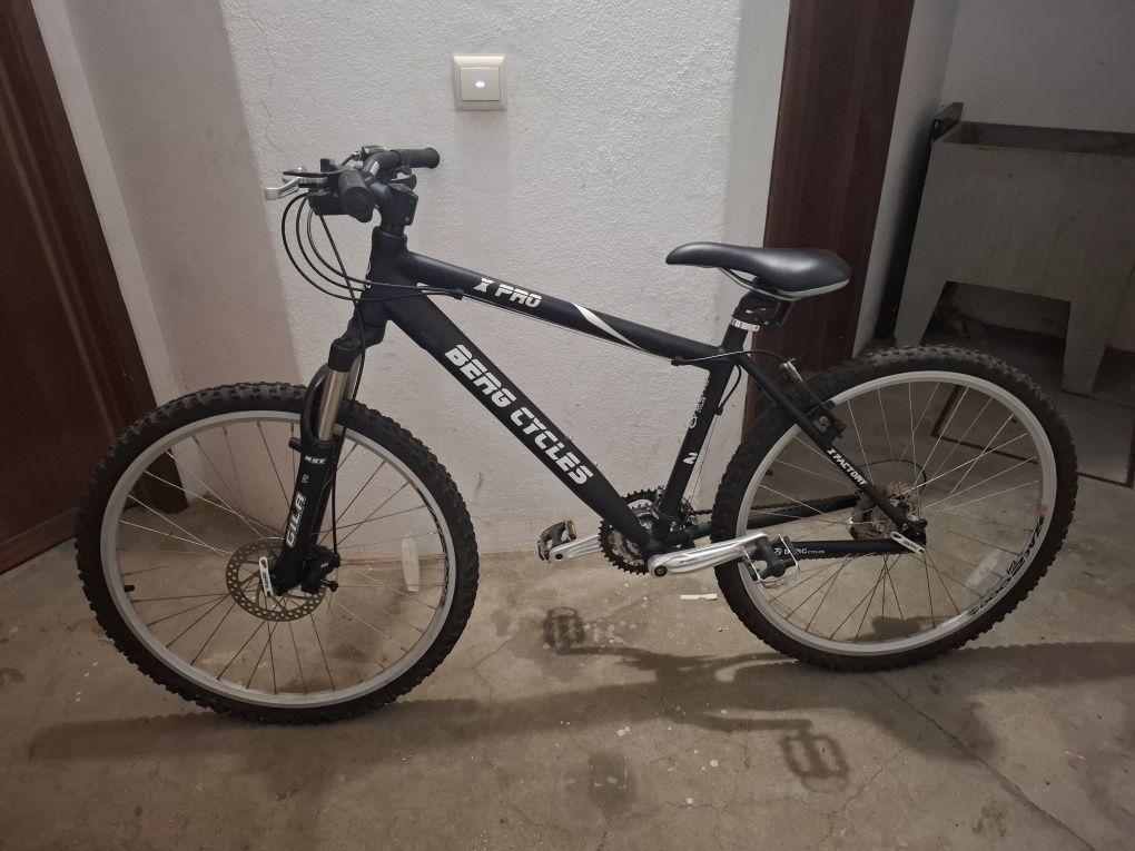 Bicicleta Berg Cycles X Pro