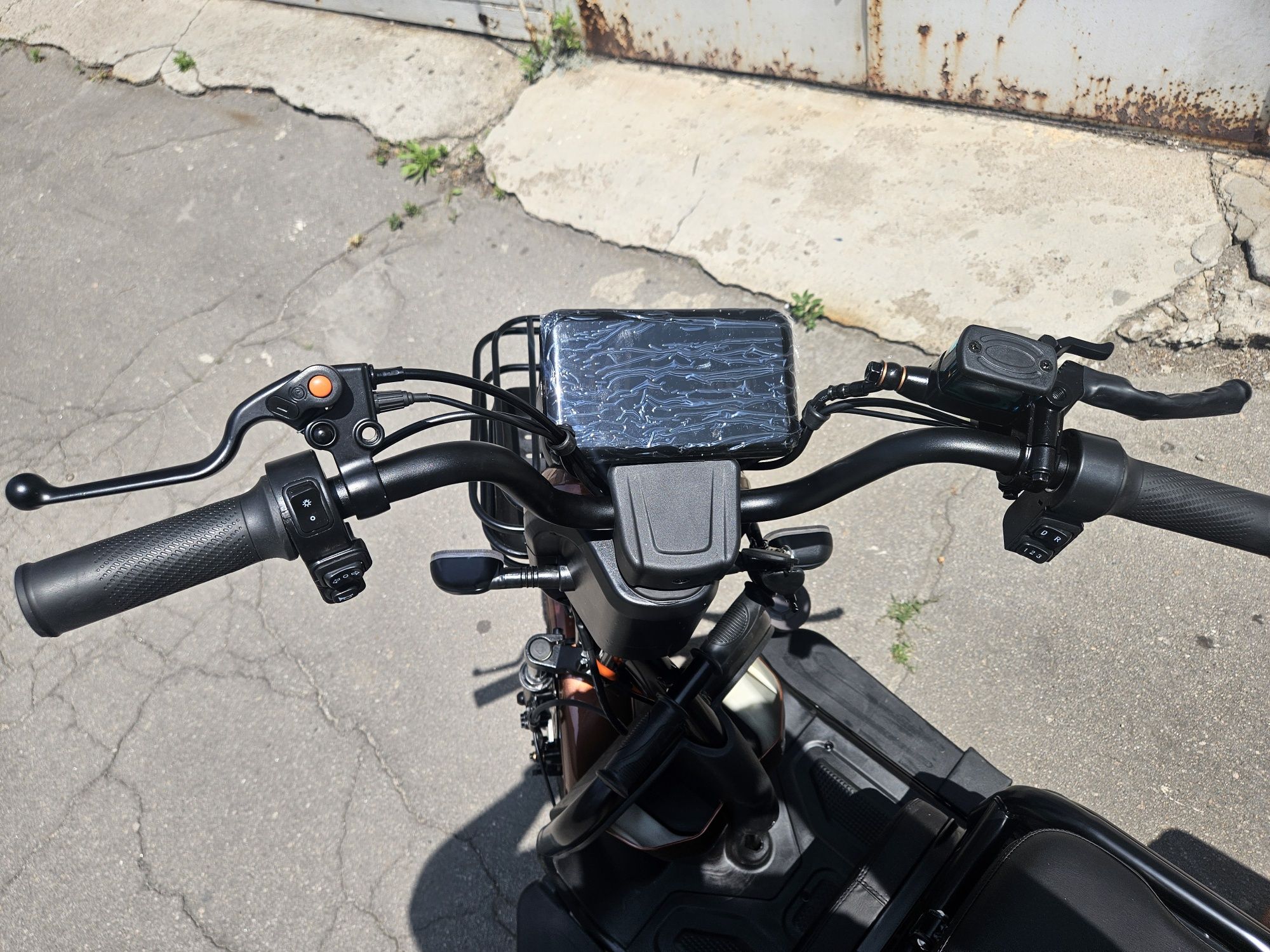 Електроскутер Corso Logan 800W 72V/20Ah