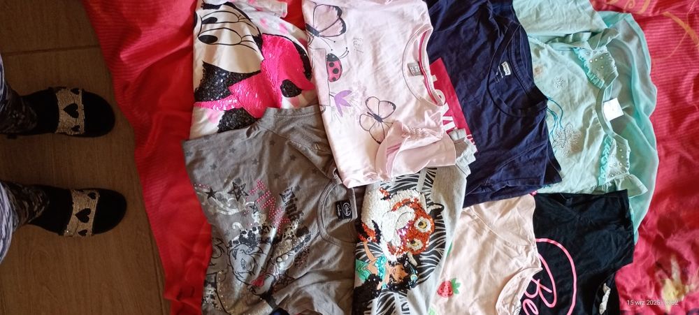 Sprzedam paczkę ciuchów dla dziewczynki