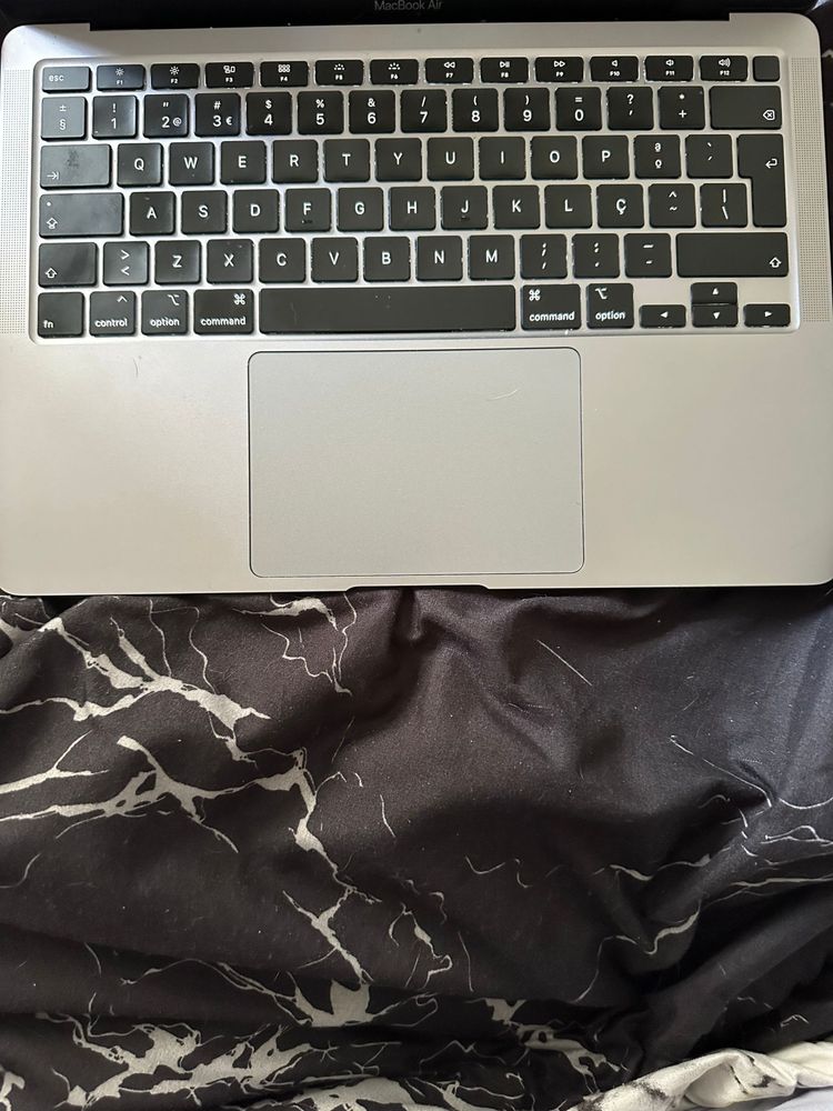 MacBook Air 2020