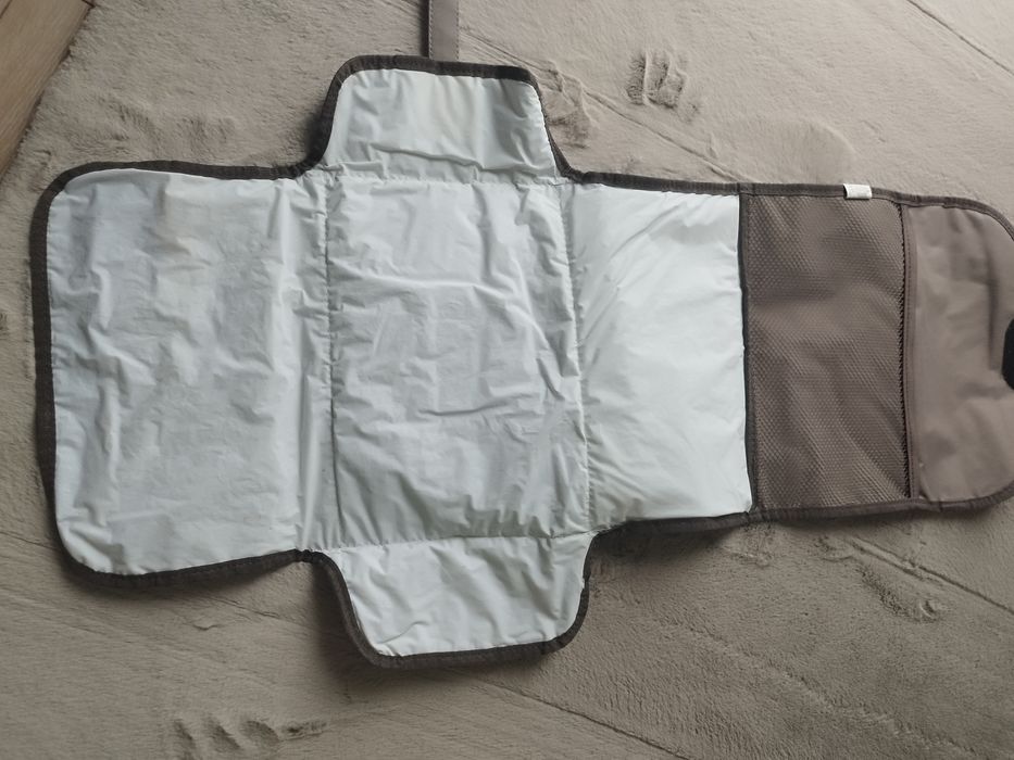 Mata do przewijania niemowląt