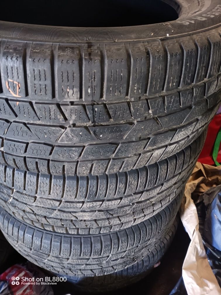Літні шини 235 55 17 Bridgestone
