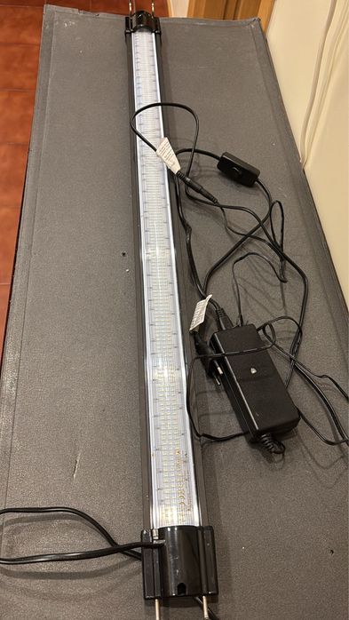 Calha de iluminacao aquario