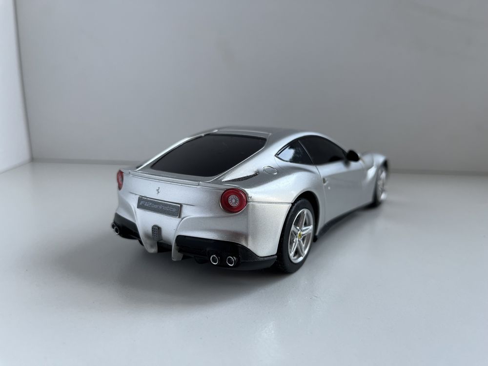 Rastar samochód sterowany Ferrari F12berlinetta 1:24 R/C