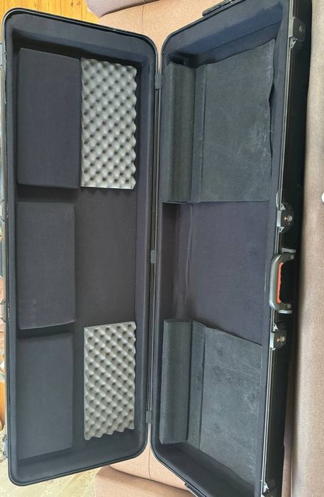 Кейс для синтезатора