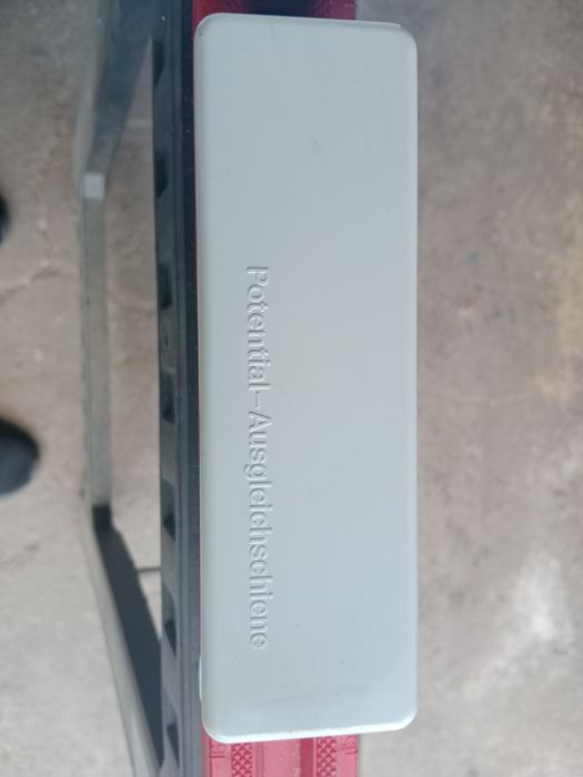 Bezpieczniki Siemens i inne.