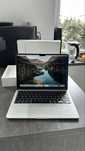 Laptop APPLE MacBook Air 13.6" M2 8GB 256GB SSD 100% baterii  Srebrny