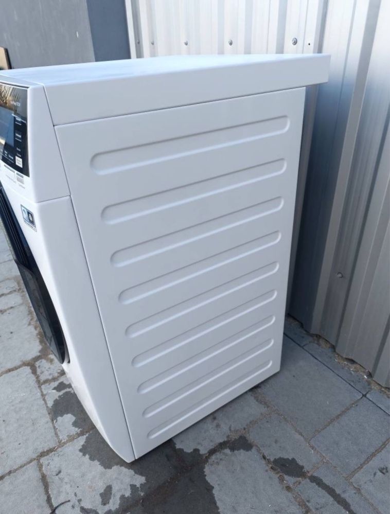 Продам Прально-Сушильну Машину Б/У AEG L9WBAN61BC Доставлю