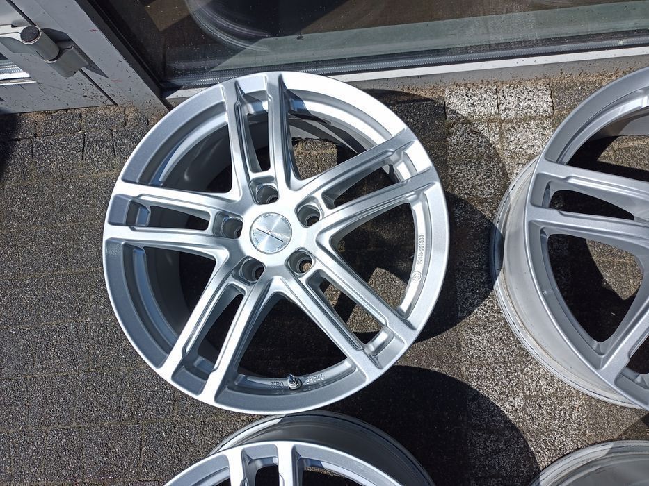 17" DEZENT Vw Tiguan Sharan Audi A5 A7 Mercedes BMW F10 ET30