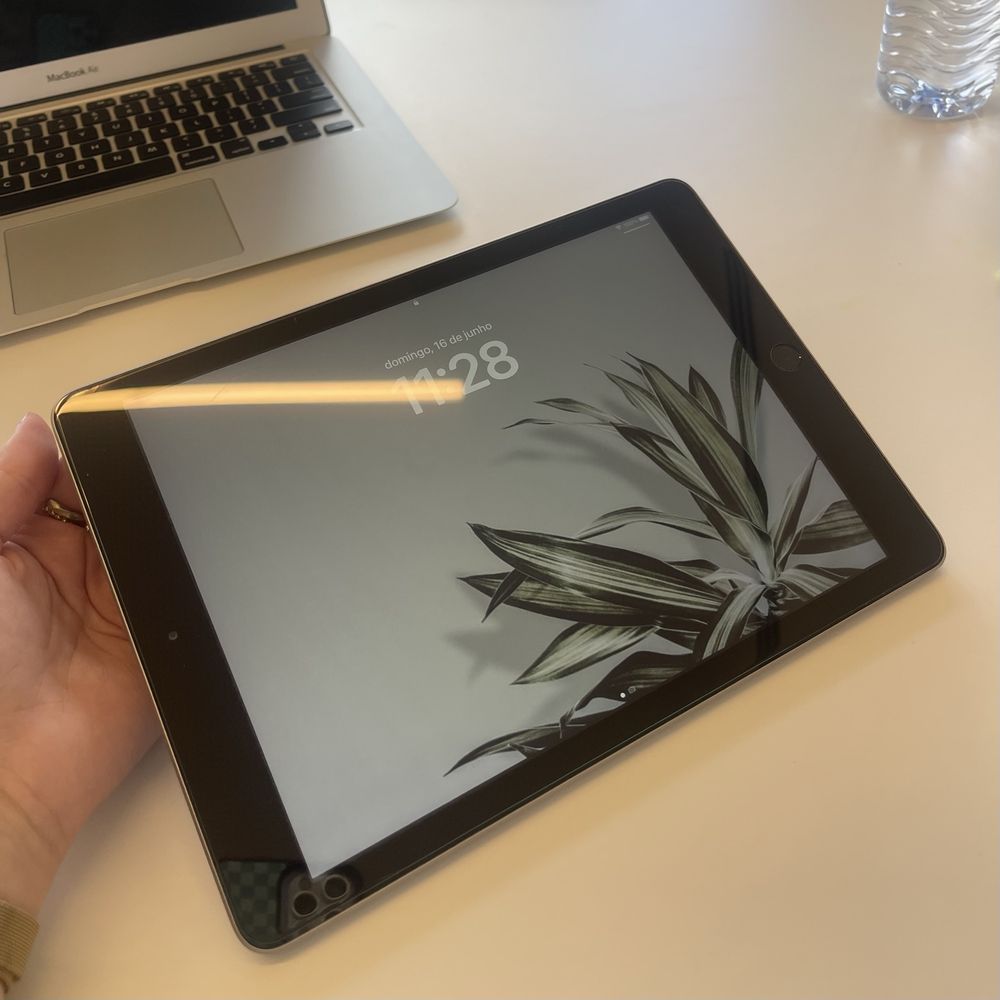 iPad 2017 5ª geração 9.7 32GB WI-FI