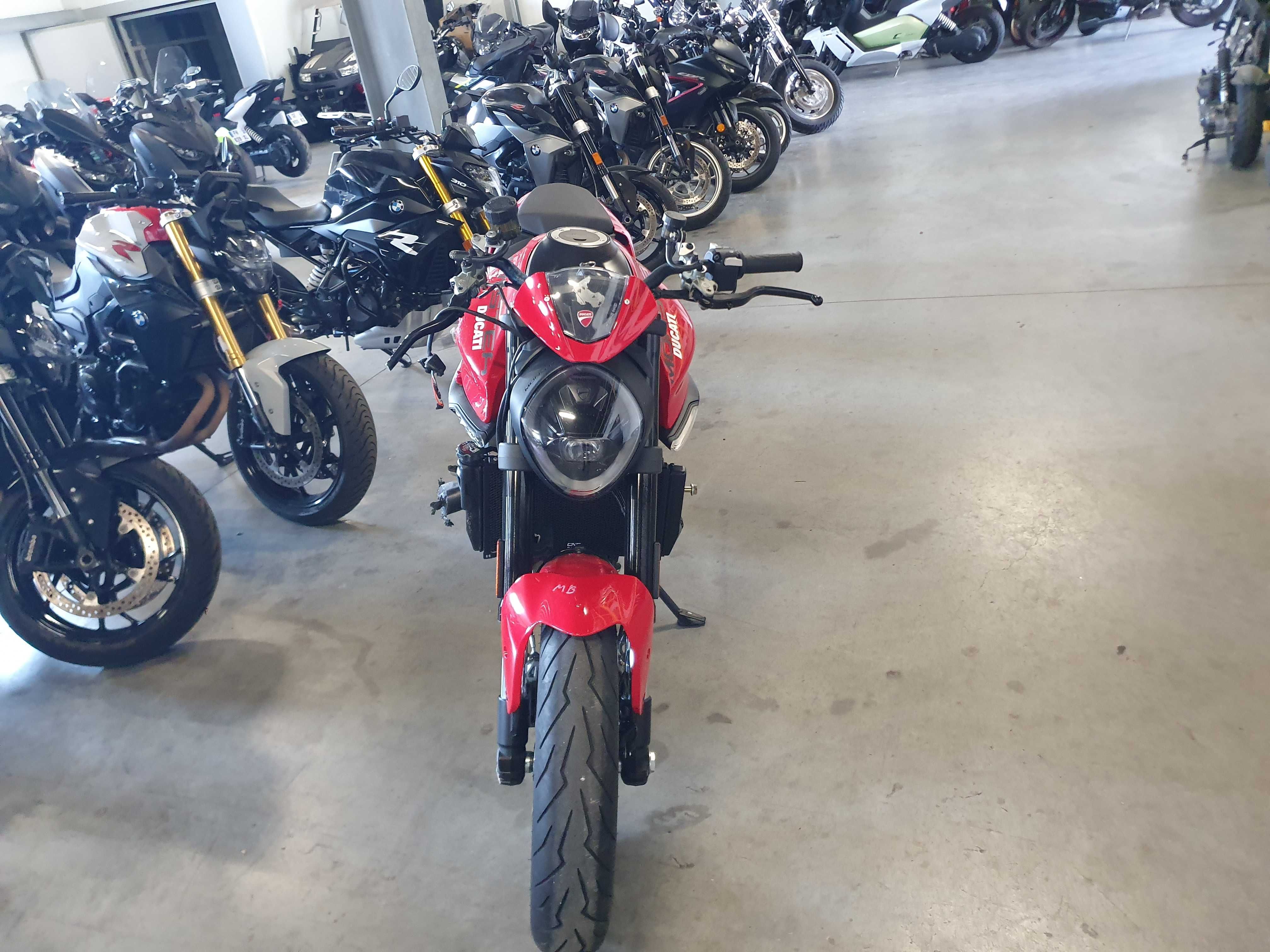 DUCATI 937 Monster 2021
