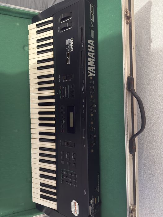 Sintetizador Yamaha SY55 – clássico raro, em ótimo estado – 400€