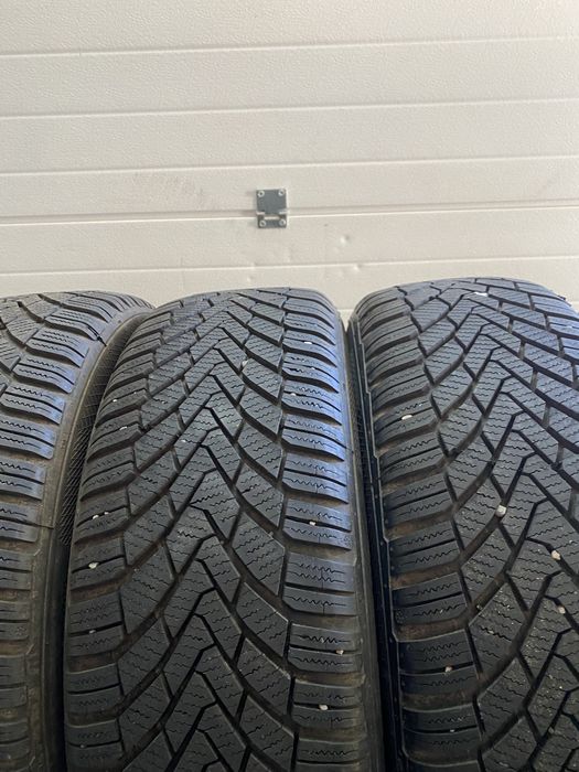 4 opony zimowe 205/55R16