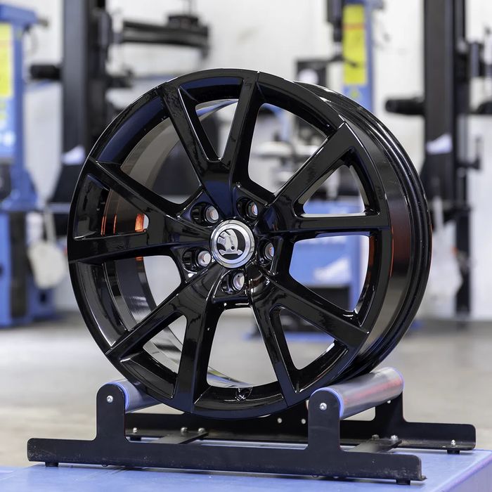 NOWE ORYGINALNE Felgi 18" Skoda Enyaq Superb Octavia Karoq Kodiaq