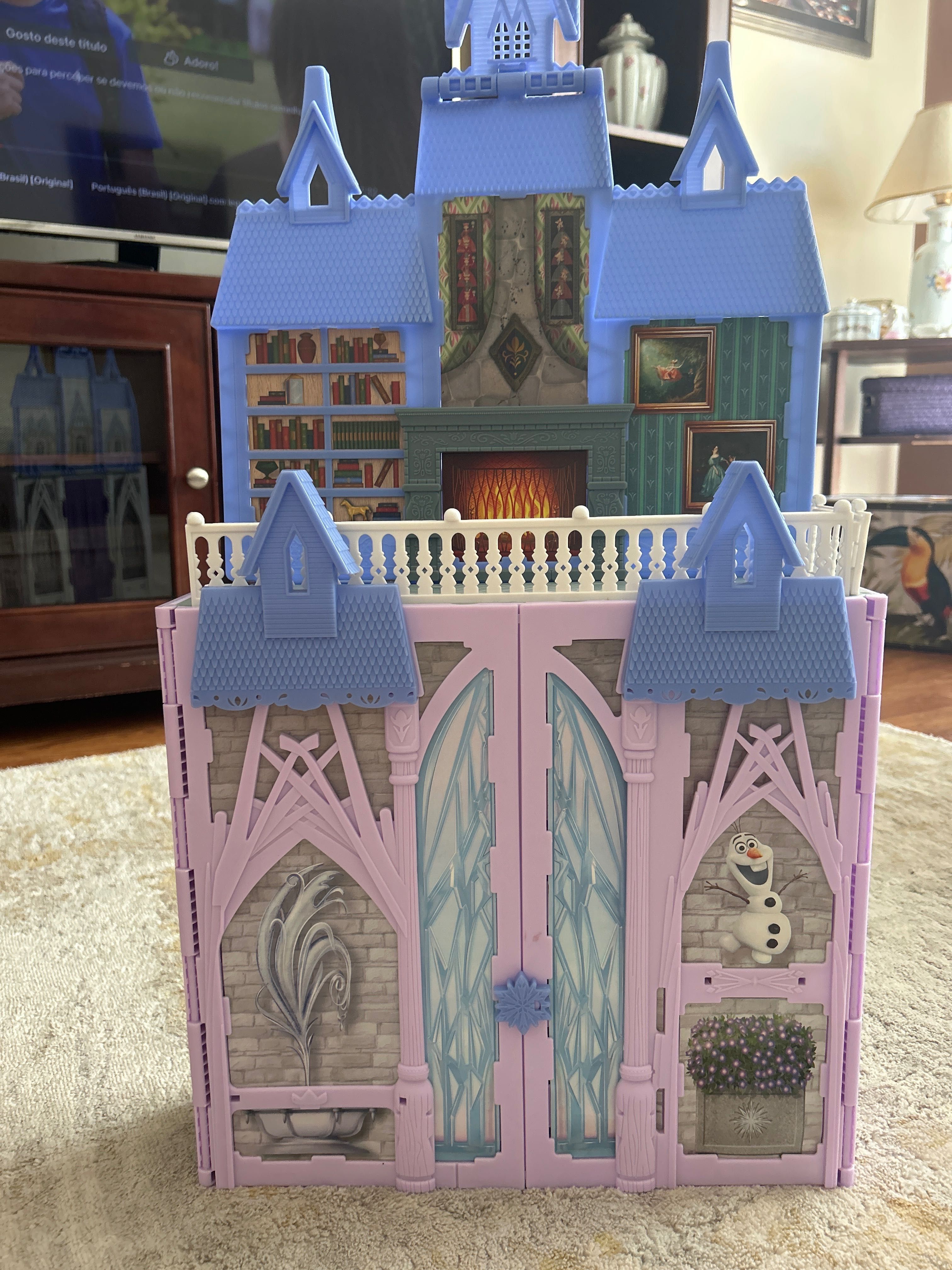 Castelo Frozen como novo