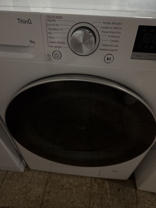 Maquina de lavar roupa