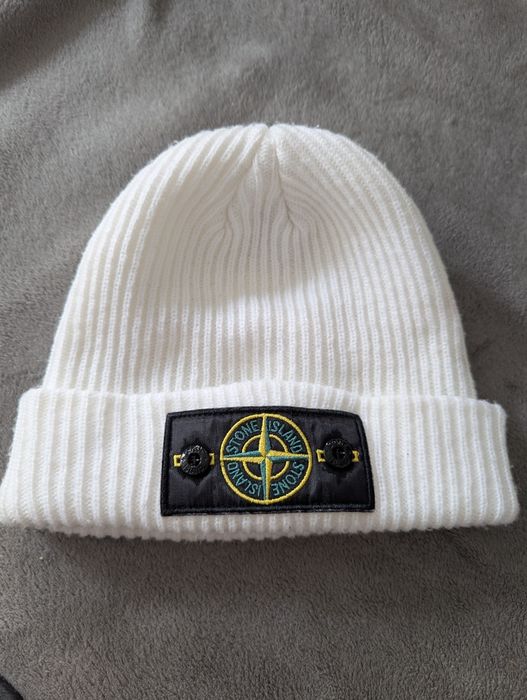 Шапка stone island