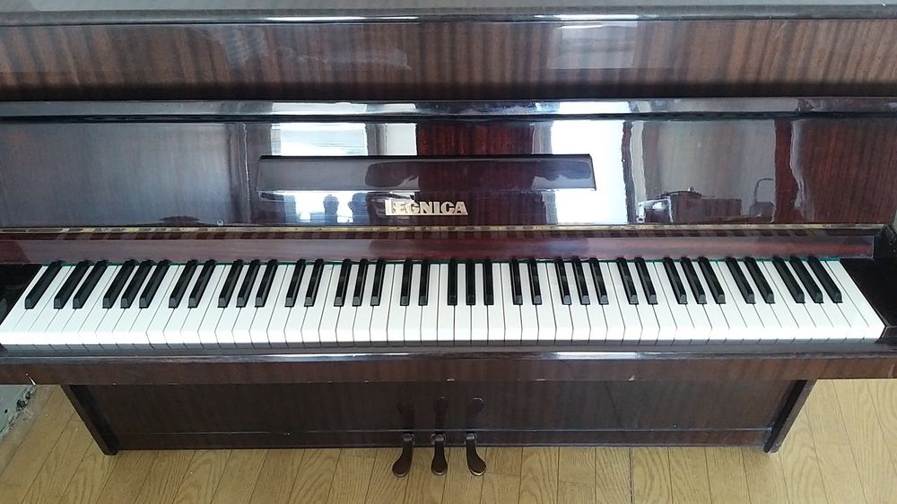 Pianino Legnica strojone 2 lata temu 1 wlaściciel