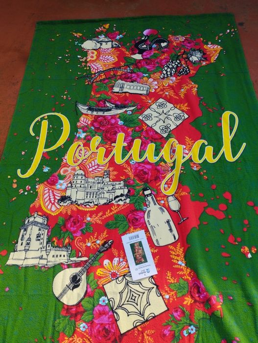 Toalha de praia. Nova. Portugal