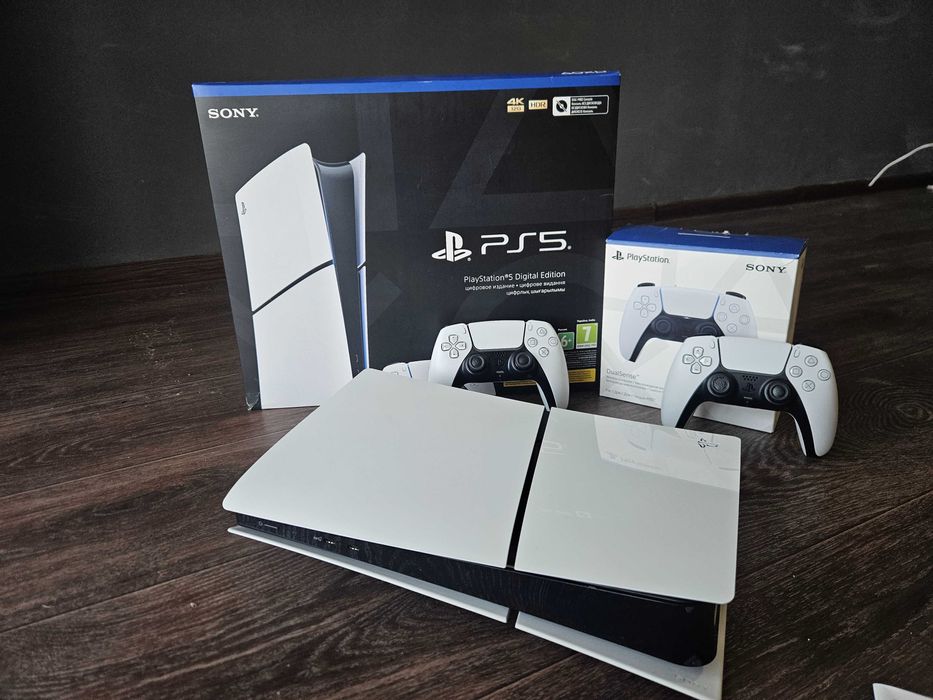PS 5 + Mega Pack
