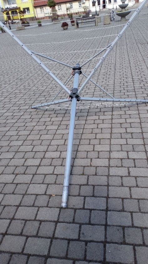 Sprzedam suszarkę do ubrań