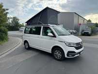 VW California Coast Volkswagen California Camper | 2 Camas – Dorme 4 Pessoas | Kitchenette + Cama no Teto