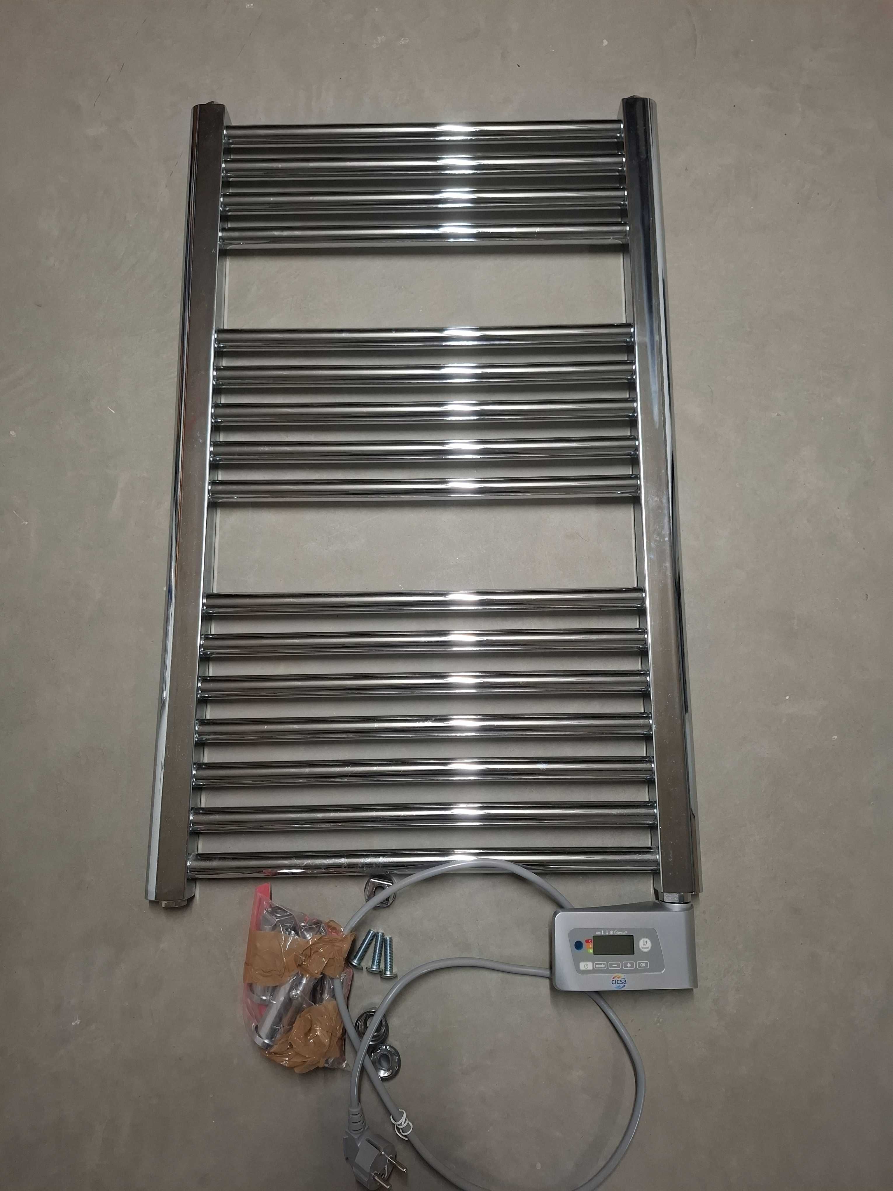 Toalheiro elétrico cromado CICSA 230v