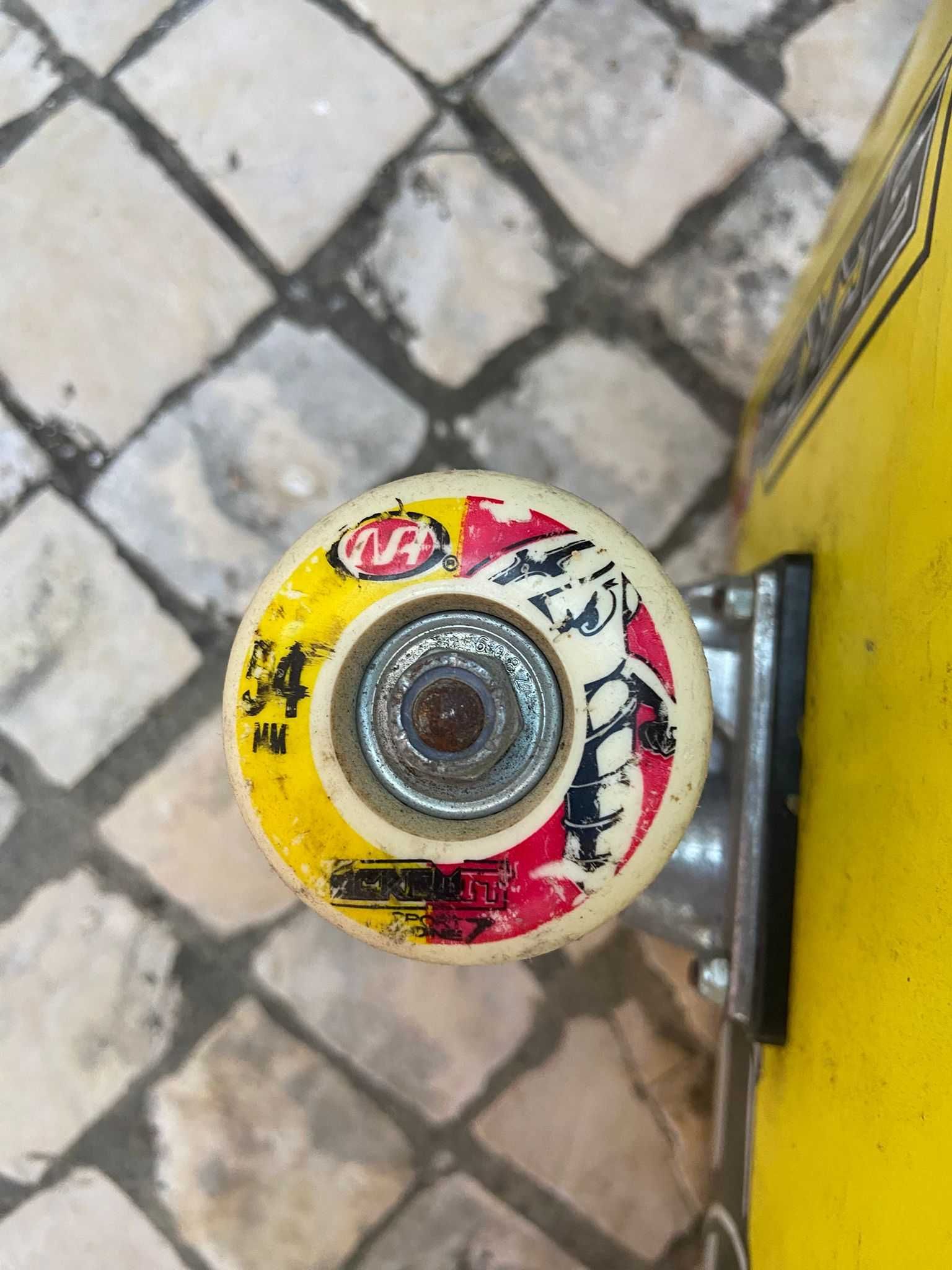 Skate com pouco uso