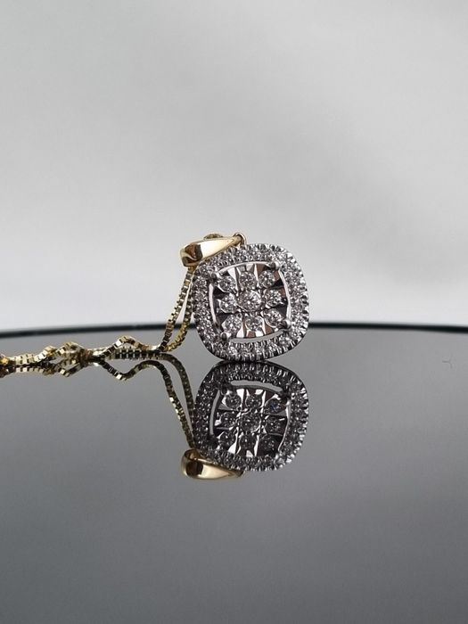 Złota zawieszka z diamentami Au.585 0,13ct wisiorek z brylantami